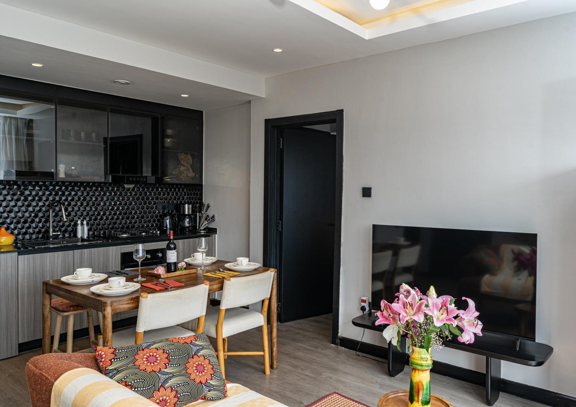 Escada Studio & 2-Bedroom, Rooftop Swimming Pool, Gym, Workspace, Wonderiss Homes Westland Living 奈洛比 外观 照片